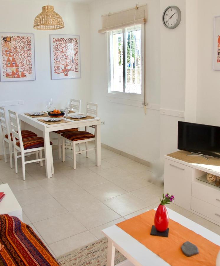 Casa Bamboo Apartment Torre Del Mar Bagian luar foto